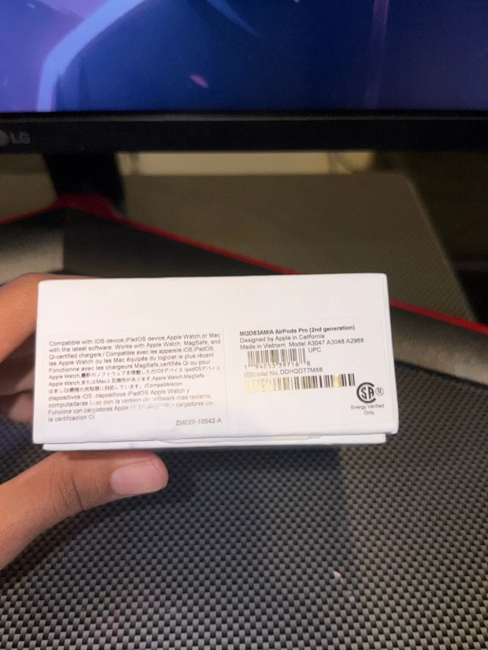 Apple AirPods Pro (White) Retail Box